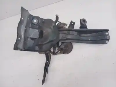 Pièce détachée automobile d'occasion serrure de capot pour mitsubishi montero v20 v40 2500 td gl 2ptas. références oem iam   