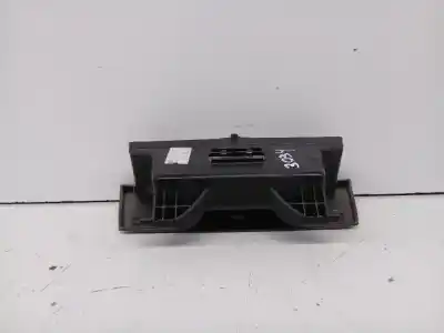 Gebrauchtes Autoersatzteil Aschenbecher zum TOYOTA COROLLA (E12) 2.0 D-4D Linea Luna Berlina OEM-IAM-Referenzen 7411102060  