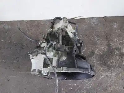 Second-hand car spare part gearbox for ford focus berlina (cap) ambiente (d) oem iam references 3m5r7002yg  091205195708