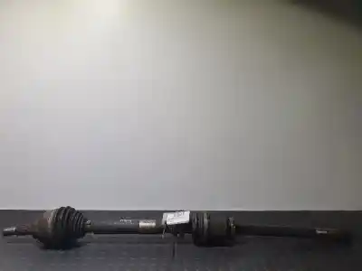 Pièce détachée automobile d'occasion TRANSMISSION AVANT DROITE pour RENAULT LAGUNA II GRANDTOUR (KG0) F9Q750 Références OEM IAM 8200169176X74  