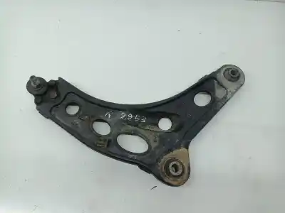 Peça sobressalente para automóvel em segunda mão suporte do braço de suspensão dianteiro direito por peugeot 207 confort referências oem iam 8200395034