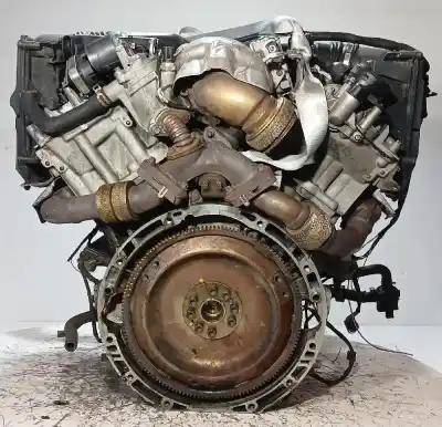 Pièce détachée automobile d'occasion Moteur Complet pour MERCEDES-BENZ CLASE M W164 320 350 CDI 164.122 Références OEM IAM OM642940  