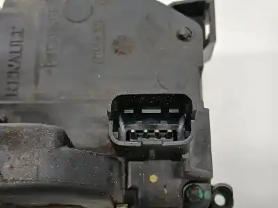 Second-hand car spare part rear left door lock for renault clio iii clio iii oem iam references   