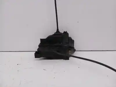 Second-hand car spare part rear left door lock for renault clio iii clio iii oem iam references   