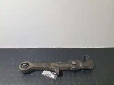 Pezzo di ricambio per auto di seconda mano braccio sospensione superiore anteriore sinistro per audi a4 avant (b5) 1.9 tdi quattro riferimenti oem iam   