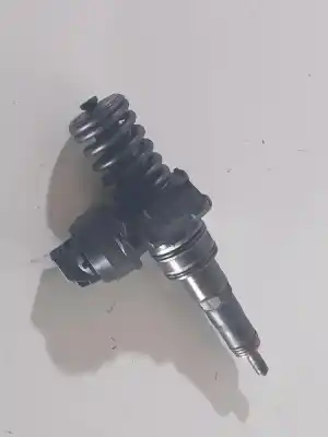 Автозапчасти б/у ИНЖЕКТОР за SEAT LEON (1P1) LEON 1P1 ссылки OEM IAM 0414720215  