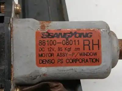 Pezzo di ricambio per auto di seconda mano alzacristalli posteriore destro per ssangyong rexton 270 xdi limited riferimenti oem iam 8810008011  