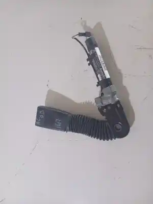 Gebrauchtes Autoersatzteil LINKER AIRBAGGURTSPANNER zum AUDI A3 (8P1) 1.8 TFSI Ambiente 160 CV / 118 KW OEM-IAM-Referenzen 615796400D  