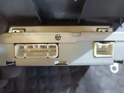 Gebrauchtes Autoersatzteil AUDIOSYSTEM / RADIO-CD zum TOYOTA COROLLA (E12)  OEM-IAM-Referenzen 8611002040  