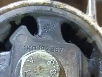 Second-hand car spare part engine support for audi a3 (8p) 1.6 fsi ambiente 116 cv / 85 kw oem iam references 1k0199369  