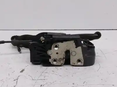 Second-hand car spare part left front door lock for iveco daily furgón daily furgon oem iam references 58015293010  