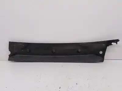 Автозапчастина б/у молдинг для iveco daily furgón daily furgon посилання на oem iam 5801951120  