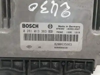 Peça sobressalente para automóvel em segunda mão CENTRALINA DE MOTOR UCE por NISSAN INTERSTAR AUTOBÚS (X70)  Referências OEM IAM 8200635663  0281013363