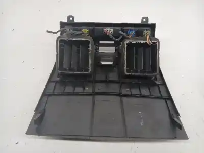 Pièce détachée automobile d'occasion Grille D'aération pour SSANGYONG REXTON 270 Xdi Limited Références OEM IAM 7652008000  