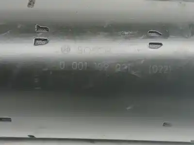 Peça sobressalente para automóvel em segunda mão motor de arranque por audi a4 avant (8e) 2.5 tdi referências oem iam 1005821953  