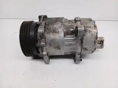 Recambio de automóvil de segunda mano de COMPRESOR AIRE ACONDICIONADO para SEAT IBIZA (6K1) Select referencias OEM IAM 1J0820803F  