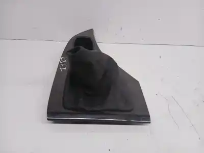 Peça sobressalente para automóvel em segunda mão forra da alavanca de velocidades por bmw x1 (e84) sdrive 18d referências oem iam 2991699  