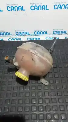 Second-hand car spare part coolant expansion tank for opel corsa b top e oem iam references 90410058  