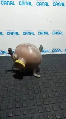 Second-hand car spare part coolant expansion tank for opel corsa b top e oem iam references 90410058  