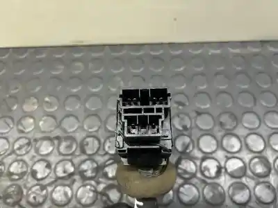 Pezzo di ricambio per auto di seconda mano controllo della luce per citroen berlingo 1.9 d multispace riferimenti oem iam 96236415  