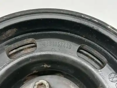 Peça sobressalente para automóvel em segunda mão polia do virabrequim por audi a4 berlina (8e) 1.8 20v turbo referências oem iam 06a105263d  