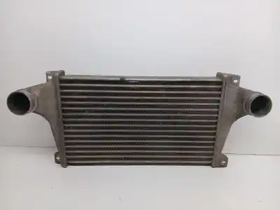 Recambio de automóvil de segunda mano de INTERCOOLER para IVECO EUROCARGO TECTOR ML140E22 EUROCARGO TECTOR referencias OEM IAM 100304693  