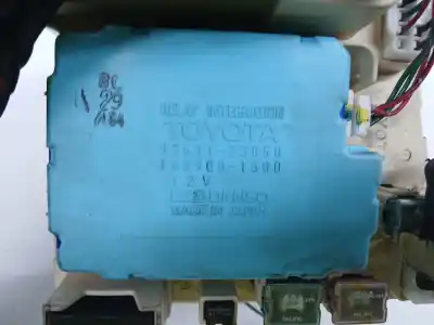 Recambio de automóvil de segunda mano de CAJA RELES FUSIBLES para TOYOTA CAMRY (V10) 3.0 V6 24V CAT referencias OEM IAM 0689001500  