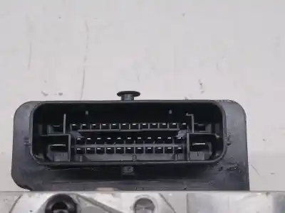 Second-hand car spare part abs for kia ceed tech 140 cv / 103 kw oem iam references 58910j7240  