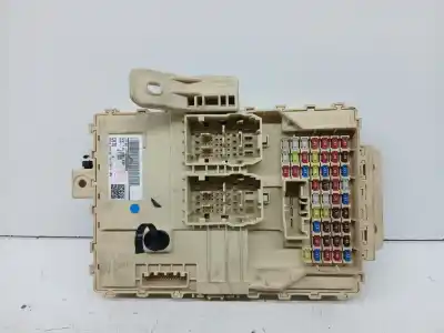 Peça sobressalente para automóvel em segunda mão caixa de fusíveis e relés por kia ceed tech 140 cv / 103 kw referências oem iam 91951j7700  