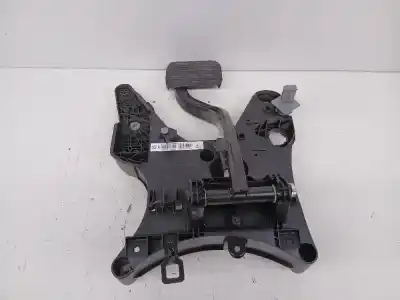 Recambio de automóvil de segunda mano de PEDAL FRENO para PORSCHE CAYENNE (TYP 92AA) S Diesel referencias OEM IAM 7P0723117B  