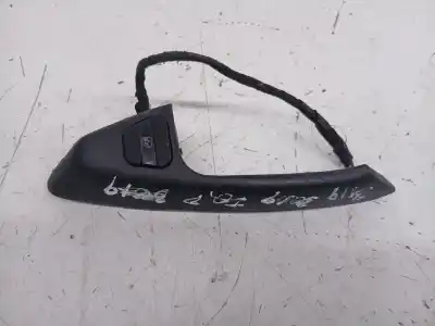 Recambio de automóvil de segunda mano de MANDO ELEVALUNAS DELANTERO DERECHO para VOLKSWAGEN VENTO (1H2) CL referencias OEM IAM 1H0867198E  