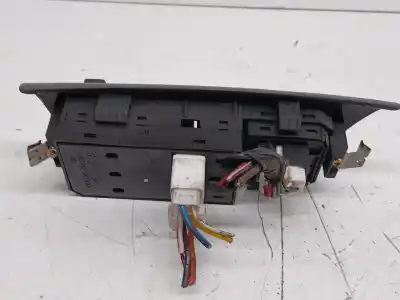 Peça sobressalente para automóvel em segunda mão botão / interruptor elevador vidro dianteiro esquerdo por hyundai coupe (j2) 1.6 fx coupe referências oem iam 935702c500