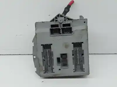 Tweedehands auto-onderdeel relais/zekeringenkastje voor fiat i doblò (119) 1.9 8v multijet active com. (77kw) 105 cv / 77 kw oem iam-referenties 51763771