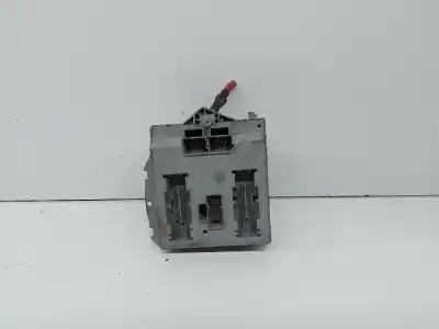 İkinci el araba yedek parçası röle/sigorta kutusu için fiat i doblò (119) 1.9 8v multijet active com. (77kw) 105 cv / 77 kw oem iam referansları 51763771  