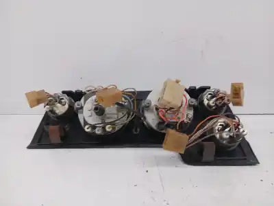 Recambio de automóvil de segunda mano de CUADRO INSTRUMENTOS para LADA NIVA (2121/21213/21214/21215) 1600 referencias OEM IAM 212153251243  