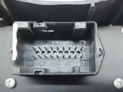 Peça sobressalente para automóvel em segunda mão interruptor 4 piscas - emergência por fiat i doblò (119) 1.9 8v multijet active com. (77kw) 105 cv / 77 kw referências oem iam 7354198640e  