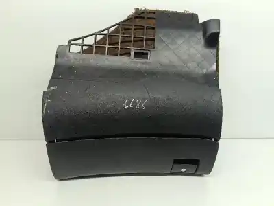 Recambio de automóvil de segunda mano de GUANTERA para AUDI A4 01 2.5 TDI - Nº5559-059906461D referencias OEM IAM 8D1857035D  