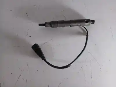 Pezzo di ricambio per auto di seconda mano INIETTORE per RENAULT CLIO II  Riferimenti OEM IAM 8200047506  0432193563