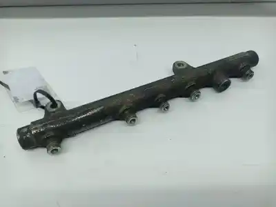 Автозапчасти б/у рампа инжектора за renault scenic (ja..) 1.9 dci authentique 102 cv / 75 kw ссылки oem iam 0445214015  7700111013