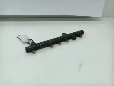 Автозапчастина б/у рампа инжектора для RENAULT SCENIC (JA..) 1.9 DCI Authentique 102 CV / 75 KW Посилання на OEM IAM 0445214015  7700111013