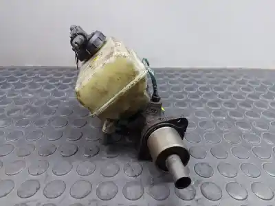 Peça sobressalente para automóvel em segunda mão Bomba De Travões por RENAULT LAGUNA II (BG0) Expression Referências OEM IAM 7700823486  7700823487