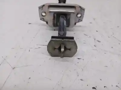 Recambio de automóvil de segunda mano de RETENEDOR PUERTA para NISSAN QASHQAI J11 Acenta referencias OEM IAM   