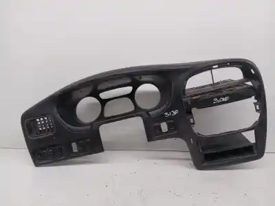 Pezzo di ricambio per auto di seconda mano modanatura anteriore per kia sportage td 5ptas. riferimenti oem iam 