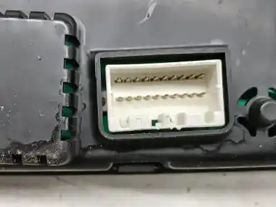 Second-hand car spare part dashboard for ssangyong kyron 200 xdi limited oem iam references 8021009050  