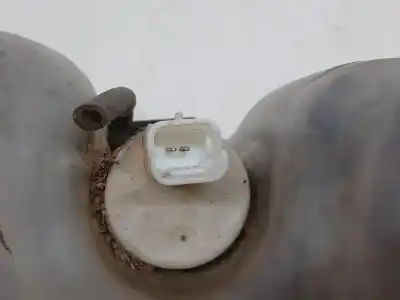 Second-hand car spare part Windscreen Washer Bottle for RENAULT KANGOO (F/KC0) Authentique OEM IAM references 7700308814D  7701706732