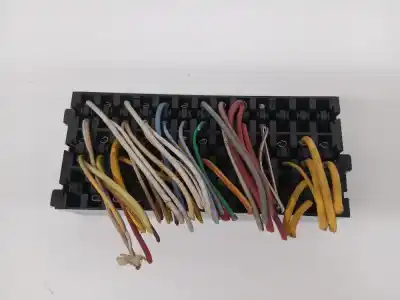 Peça sobressalente para automóvel em segunda mão caixa de fusíveis e relés por renault kangoo (f/kc0) authentique referências oem iam   