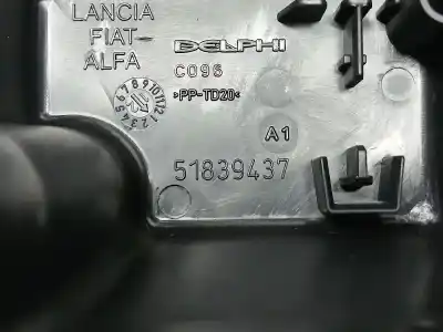 Peça sobressalente para automóvel em segunda mão caixa de fusíveis e relés por fiat doblo ii cargo (263) referências oem iam 51839437