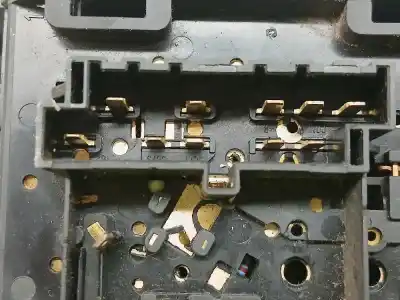 Piesă de schimb auto la mâna a doua MANETA BLOC LUMINI pentru VOLVO S40 BERLINA 1.8i Referințe OEM IAM 30613855  