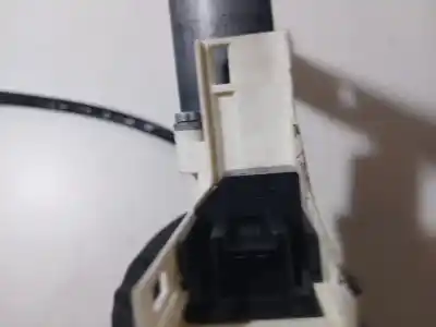 Peça sobressalente para automóvel em segunda mão elevador de vidros dianteiro direito por audi a4 avant (8k5) básico referências oem iam 8k0959802a