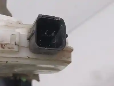 Автозапчастина б/у замок заднього правого дверя для MITSUBISHI L 200 K6 7 2500 TD GLX 4-ptas. Посилання на OEM IAM   